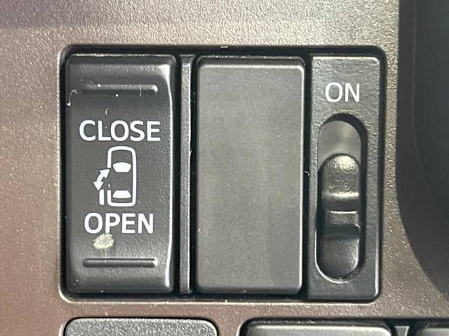 Toyota ROOMY 2018-08 27425-5
