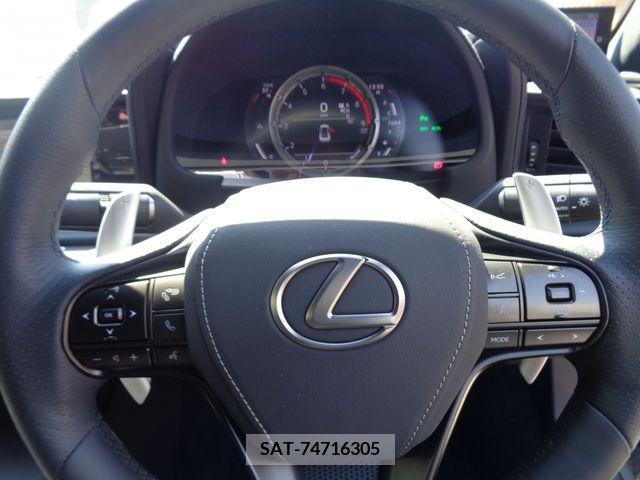 Lexus LC 2022-08 354246-10