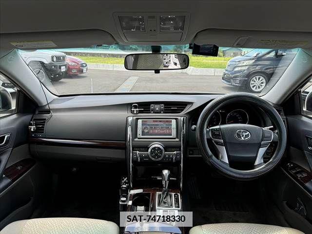 Toyota MARK X 2010-01 349420-1