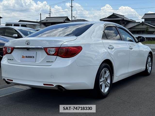 Toyota MARK X 2010-01 349420-14