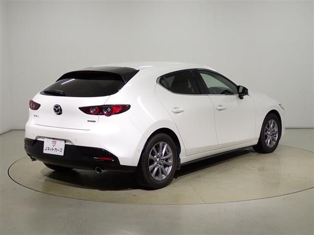 Mazda MAZDA3 2019-09 9762-3