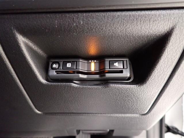 Mazda MAZDA3 2019-09 9762-15