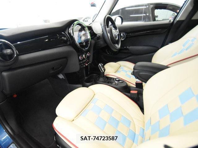 Bmw MINI 2021-07 211240-15