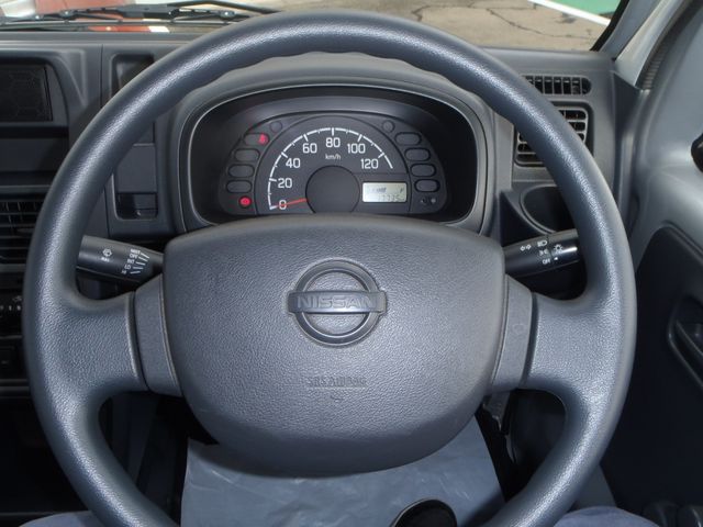 Nissan CLIPPER 2017-09 418-15