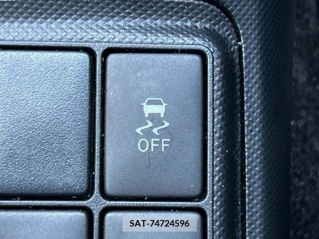 Toyota AQUA 2015-11 395694-8