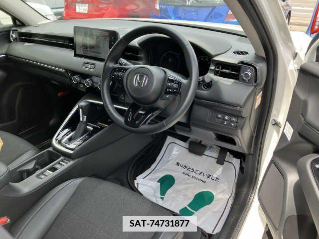 Honda VEZEL 2021-04 374411-1