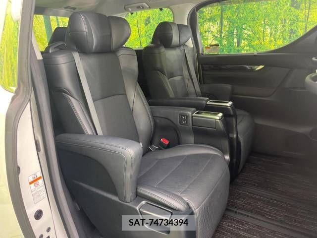 Toyota ALPHARD 2018-07 355422-9