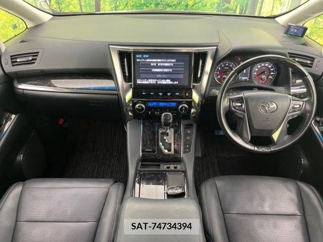 Toyota ALPHARD 2018-07 355422-1