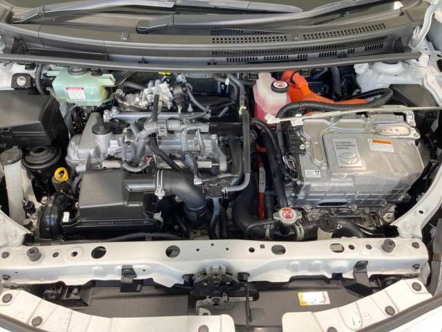 Toyota AQUA 2018-10 10725-18