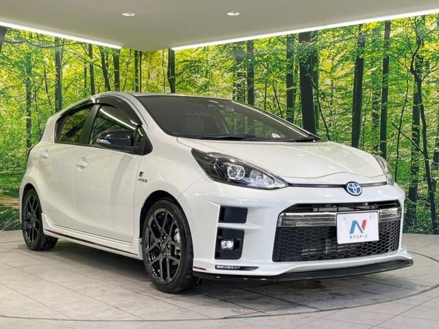 Toyota AQUA 2018-10 10725-16