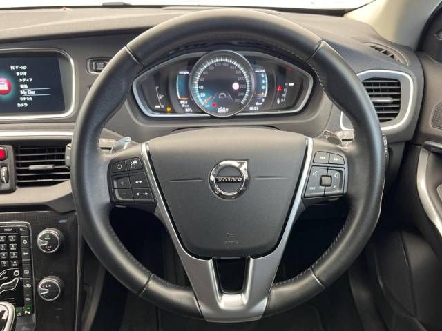 Volvo V40 2016-11 186849-10