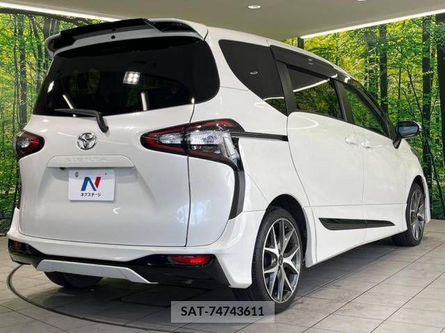 Toyota SIENTA 2018-01 394044-18