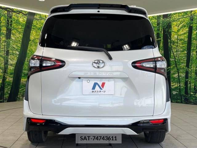 Toyota SIENTA 2018-01 394044-16