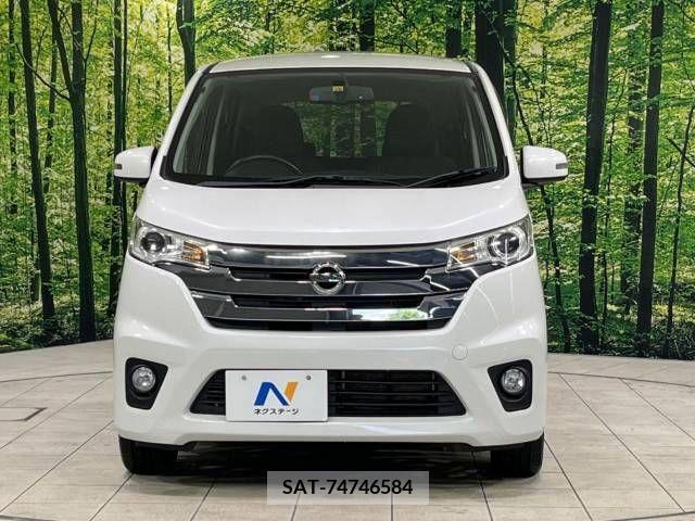 Nissan DAYZ 2013-10 353257-14