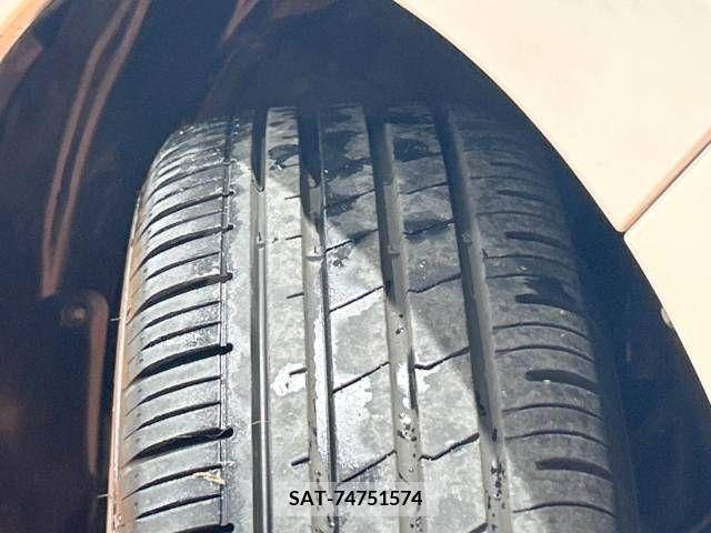 Toyota VOXY 2015-03 236879-19