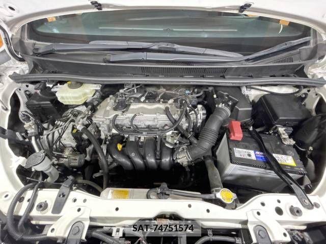 Toyota VOXY 2015-03 236879-18