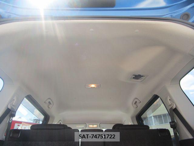 Toyota SIENTA 2018-11 381369-20