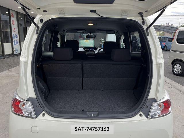 Toyota BB 2009-01 344004-9