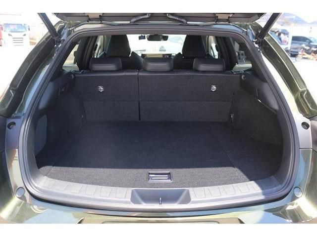 Lexus UX 2020-02 6784-12