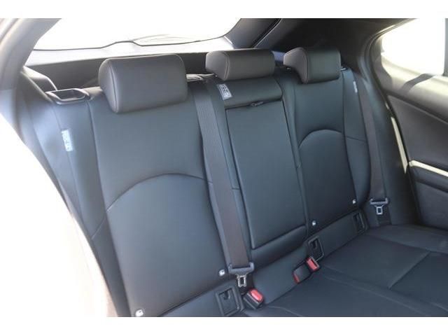 Lexus UX 2020-02 6784-14