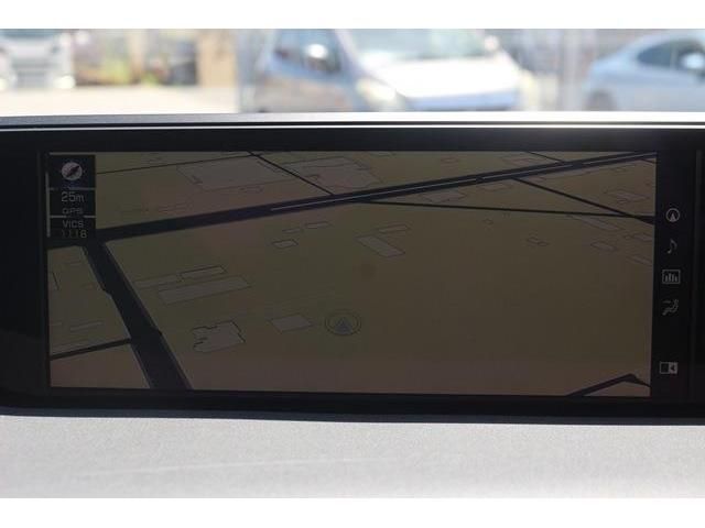 Lexus UX 2020-02 6784-17