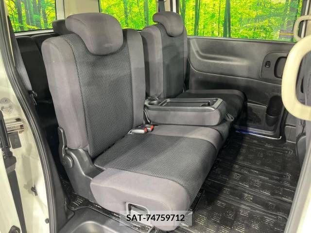 Nissan SERENA 2006-06 344916-8