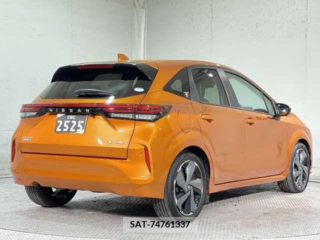 Nissan AURA 2021-08 213784-8