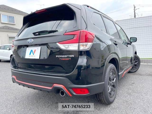 Subaru FORESTER 2022-08 385387-17