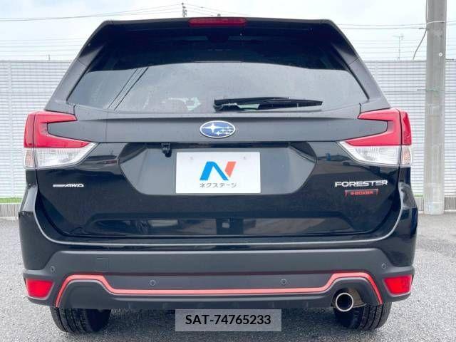 Subaru FORESTER 2022-08 385387-15