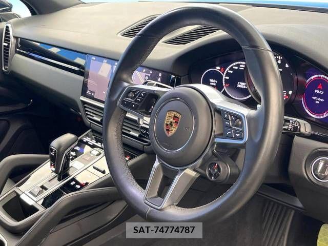 Porsche CAYENNE 2021-09 256540-11