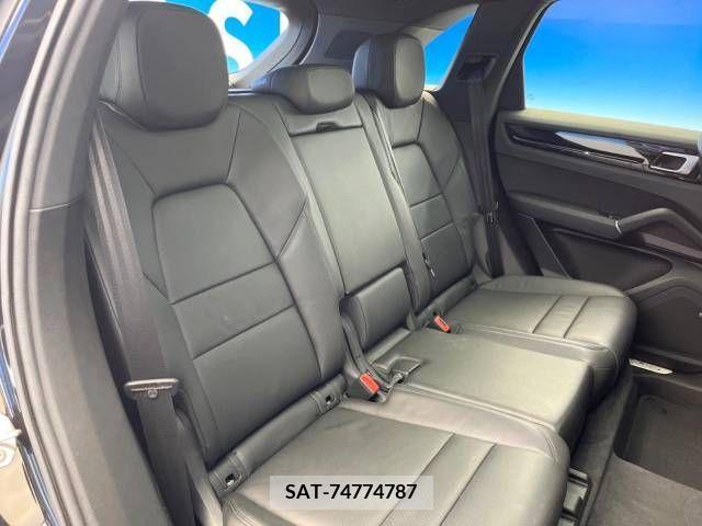 Porsche CAYENNE 2021-09 256540-9