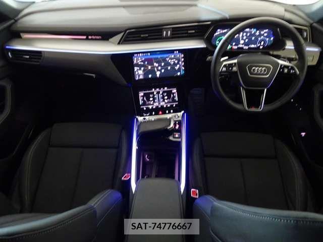 Audi E-TRON 2023-06 318028-9