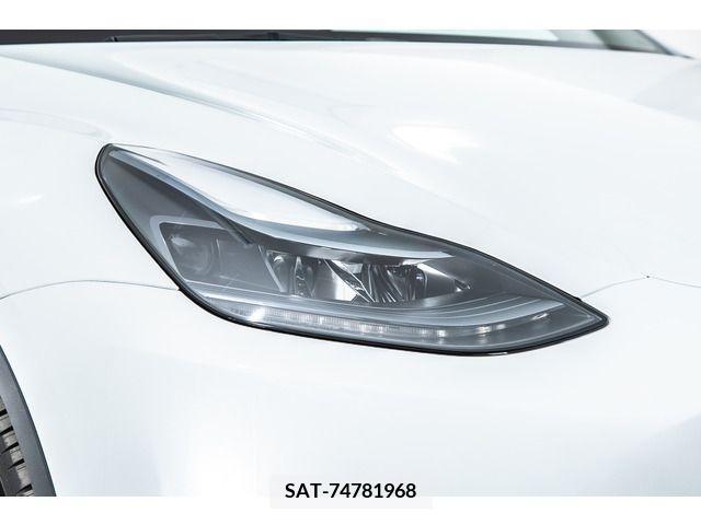 Tesla MODEL Y 2023-06 210255-17
