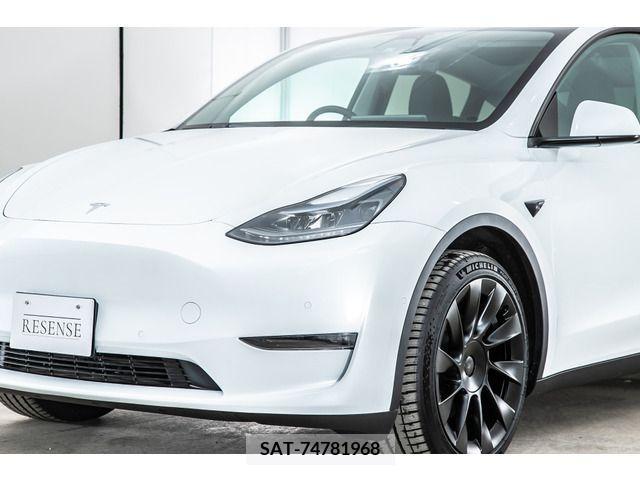 Tesla MODEL Y 2023-06 210255-13