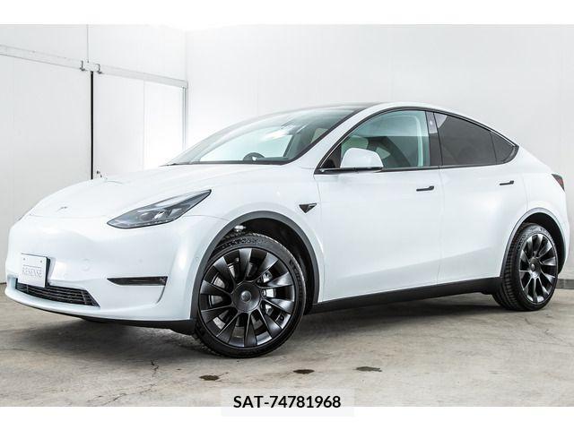 Tesla MODEL Y 2023-06 210255-12