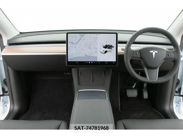Tesla MODEL Y 2023-06 210255-1