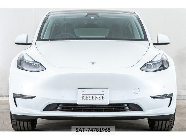 Tesla MODEL Y 2023-06 210255-3
