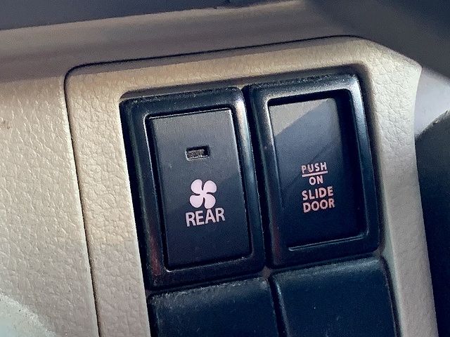 Suzuki EVERY WAGON 2021-04 182867-5