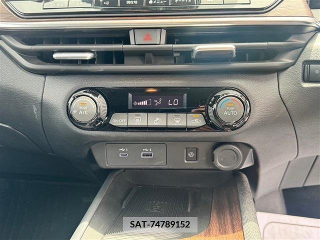 Nissan AURA 2023-02 374799-29
