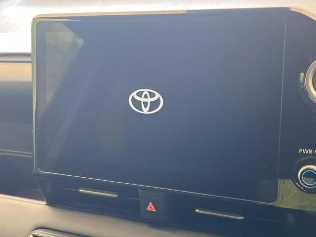 Toyota VOXY 2023-05 181202-2