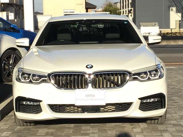 Bmw 5 SERIES 2017-06 18245-3