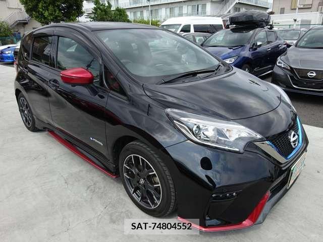 Nissan NOTE 2018-11 365446-16