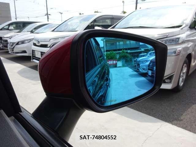 Nissan NOTE 2018-11 365446-15