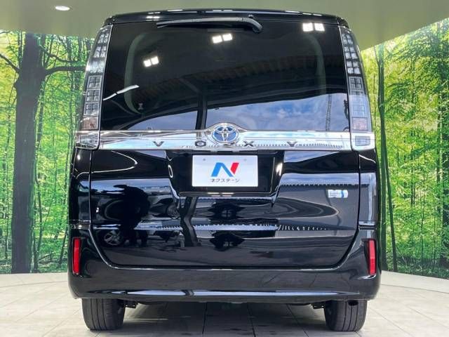 Toyota VOXY HYBRID 2015-02 13014-16
