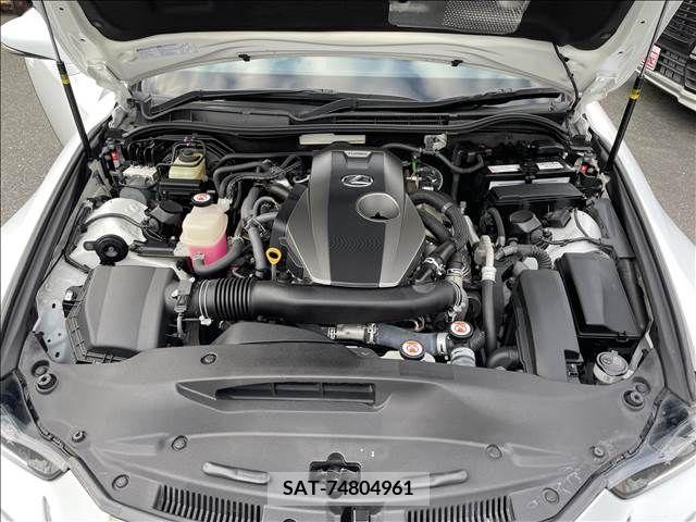 Lexus IS 2016-10 206866-17
