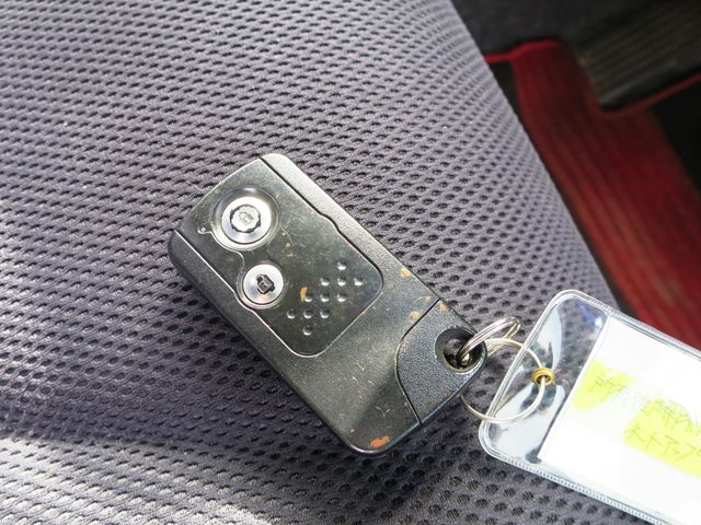 Honda FIT 2013-04 19076-20
