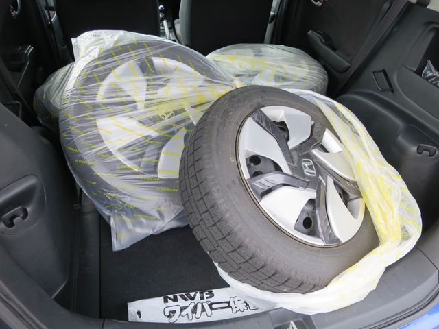 Honda FIT 2013-04 19076-23