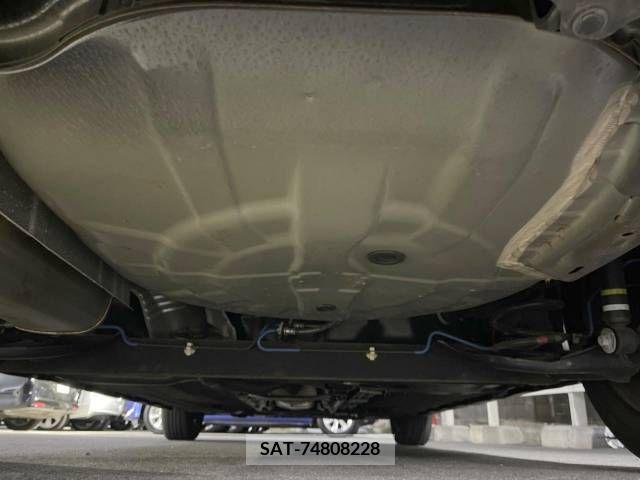 Nissan TIIDA 2007-09 394666-19