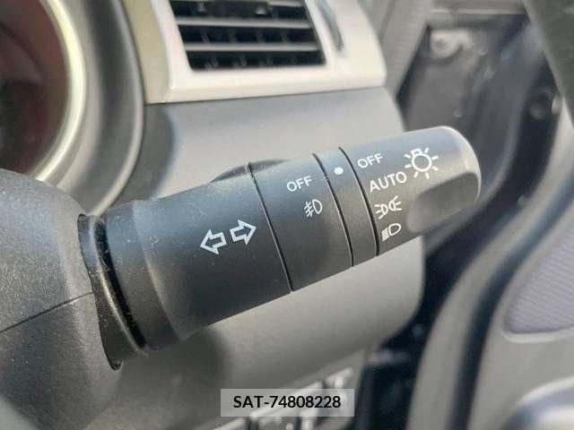 Nissan TIIDA 2007-09 394666-7