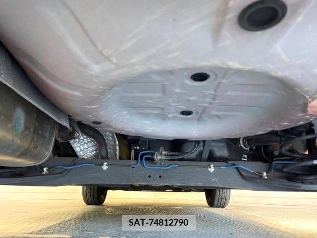 Nissan JUKE 2013-09 320491-19